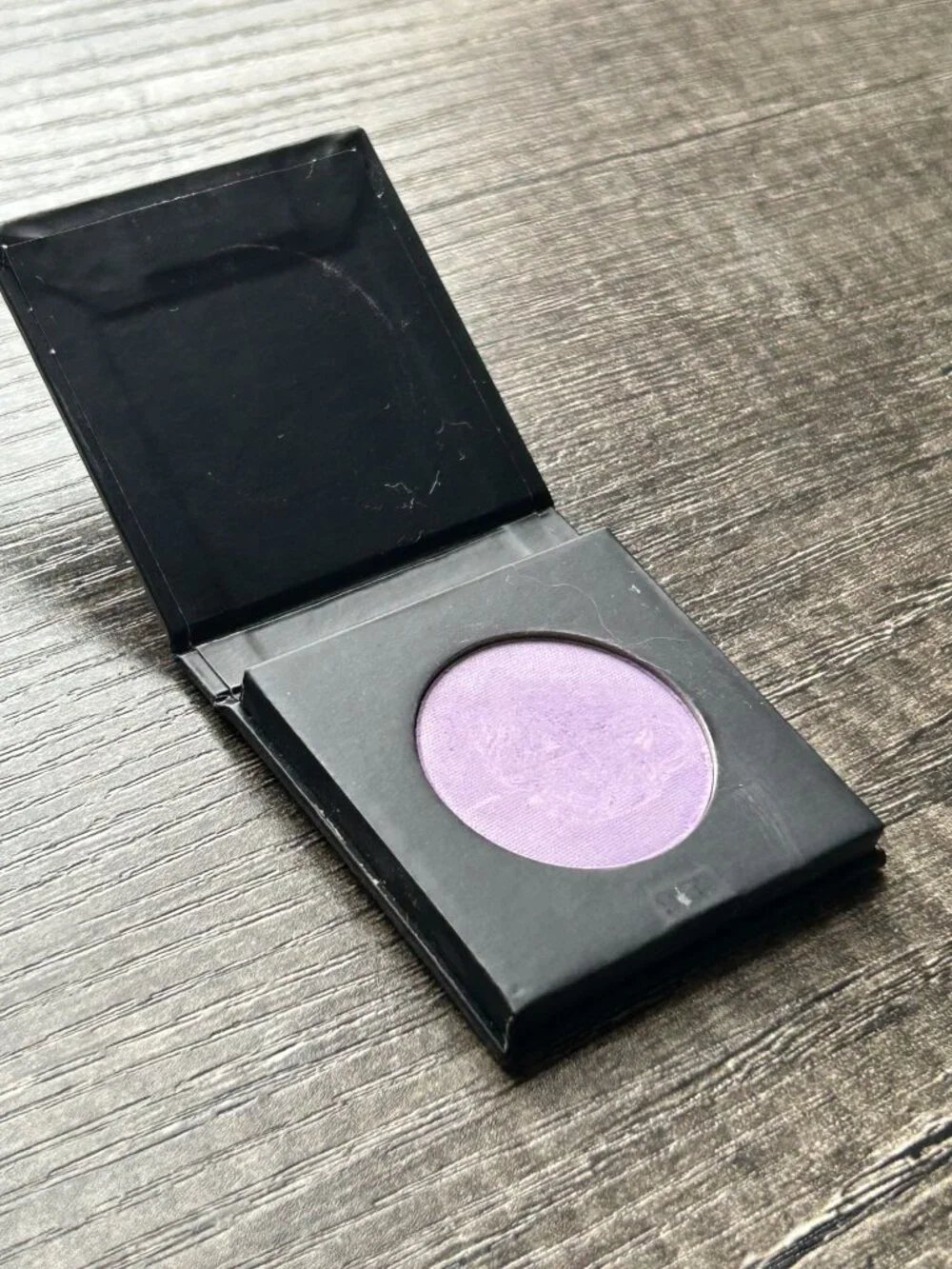 Younique Moodstruck Pressed Eye Shadow Refill – Crafty, Authentic, Magnetic